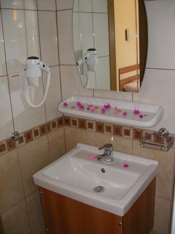 Ercan Han Hotel İcmeler Δωμάτιο φωτογραφία